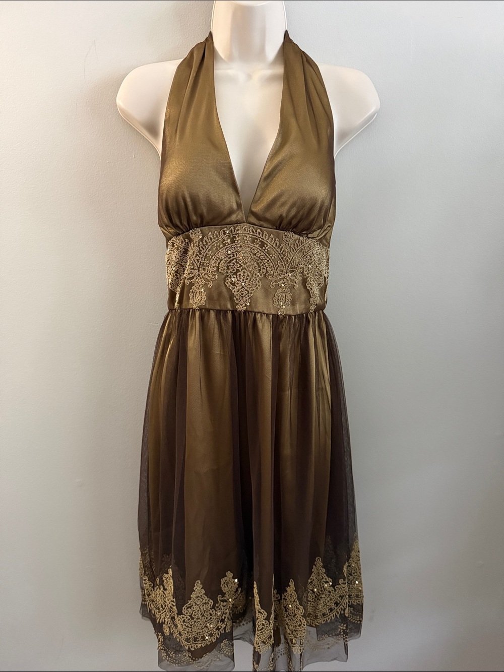 Adrianna Papell Boutique chartreuse Green Halter Midi Dress with Gold Lace Trim